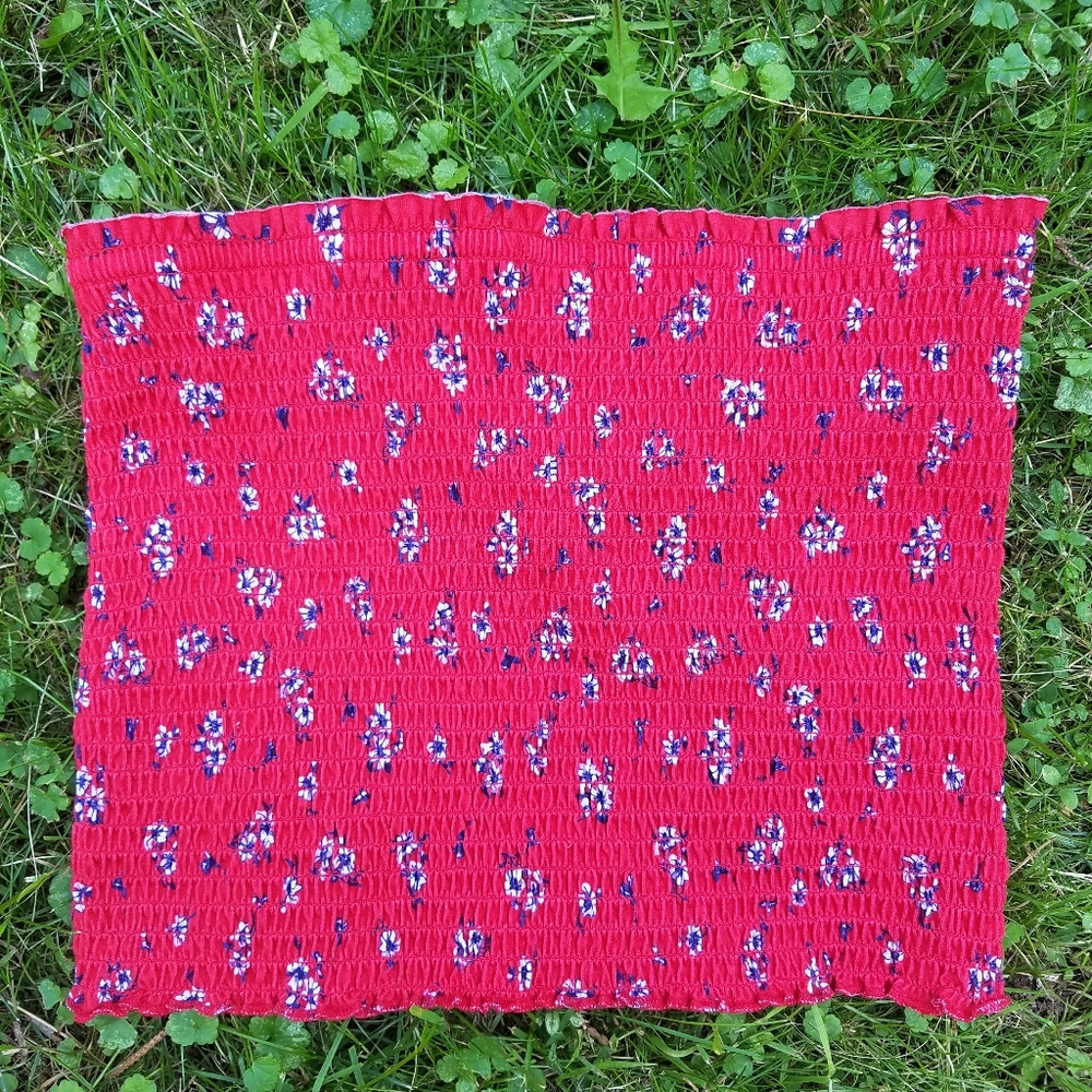 🦉2/$15🦉Summer Tube Top - Picture 3 of 8